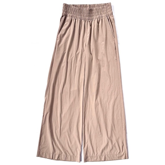 Vuori Pants - ✨ SOLD || Vuori Women’s Villa Wide Leg Pants in Goldenrod (Small) *FLAWS